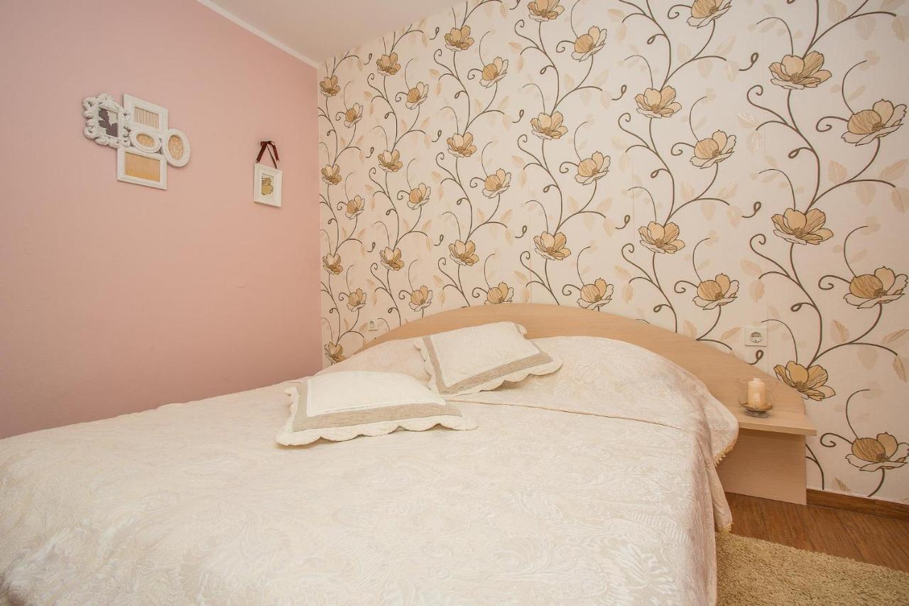 Apartments Nada Palit Exterior photo