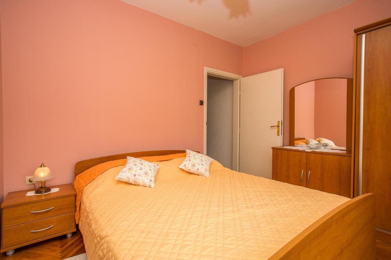 Apartments Nada Palit Exterior photo